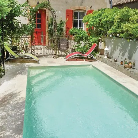 Holiday Rue Jean Jaures